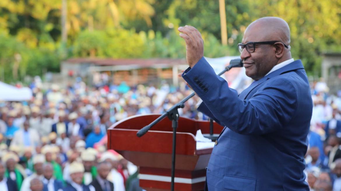 image Azali candidat en 2024 :  La fin d’un faux suspense